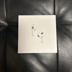 Apple AirPods Generation 3